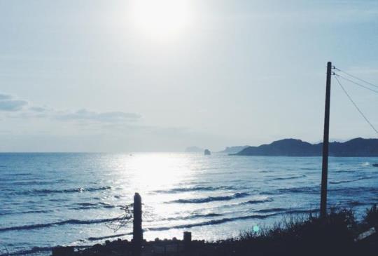 【好想放空！4個台灣超適合看海發呆的藍色景點特輯~(附美食餐廳資訊)】